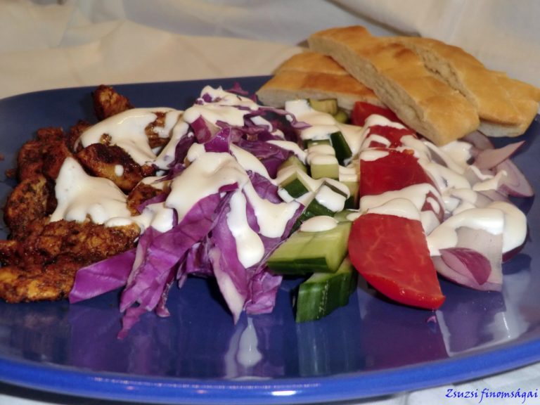 Gyros pitában/pitával