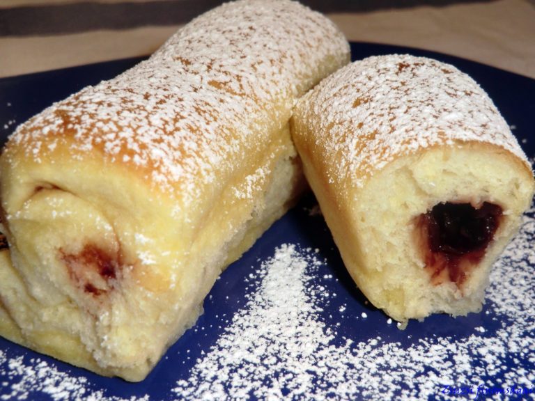 Régi idők kedvence a bukta, lekvárral és most nutellával is töltve